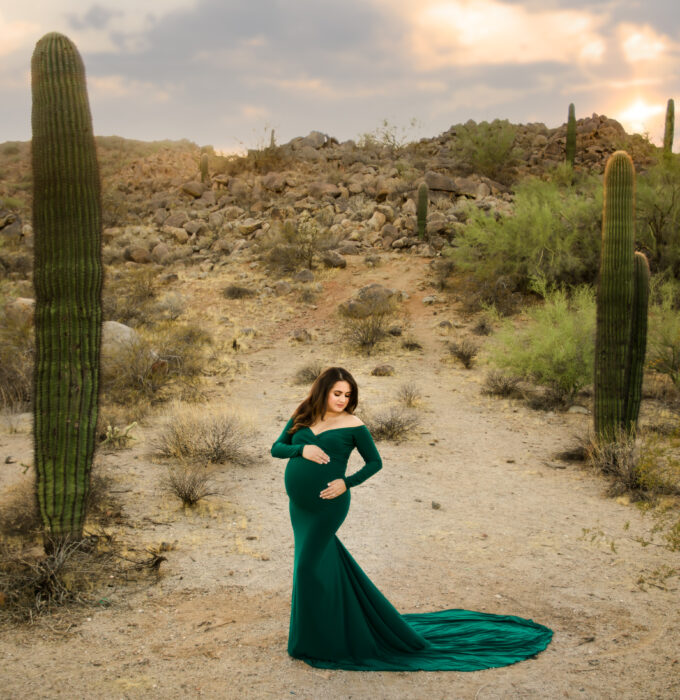 desert-Maternity-photography-PHOENIX- Arizona-sunset