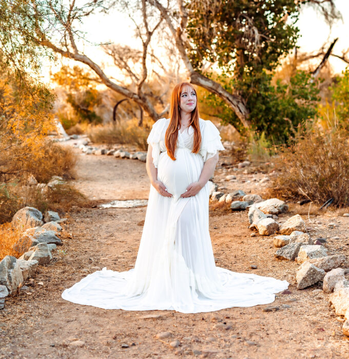 Pheonix-Arizona-Maternity-Photographer-White-Gown